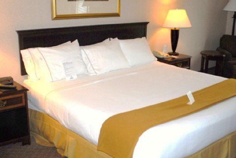 Holiday Inn Express 워터베리 외부 사진