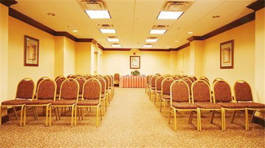 Holiday Inn Express 워터베리 시설 사진